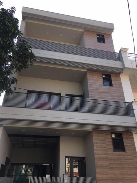 Homestays Ludhiana Buitenkant foto